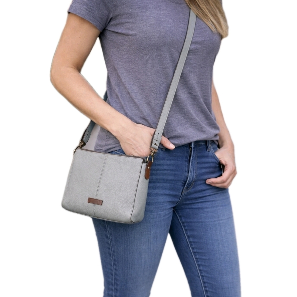 Fossil Powder Blue Felicity Crossbody Bag Cowhide Pebbled Leather Classic Preppy